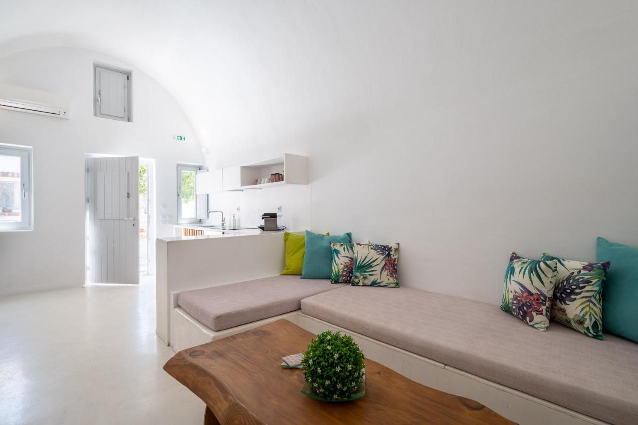 Fertimo Suites Éxo Goniá Екстериор снимка