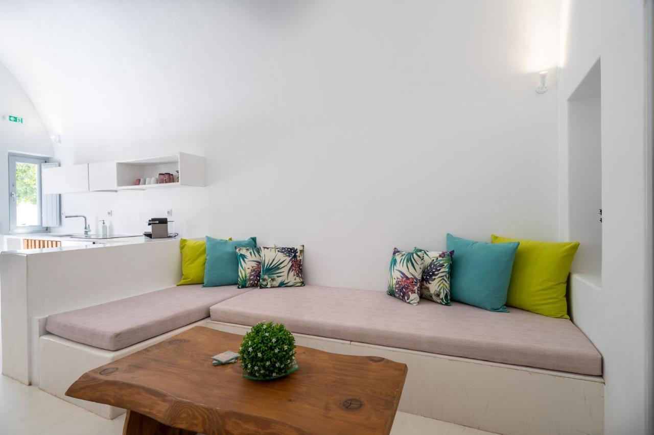 Fertimo Suites Éxo Goniá Екстериор снимка